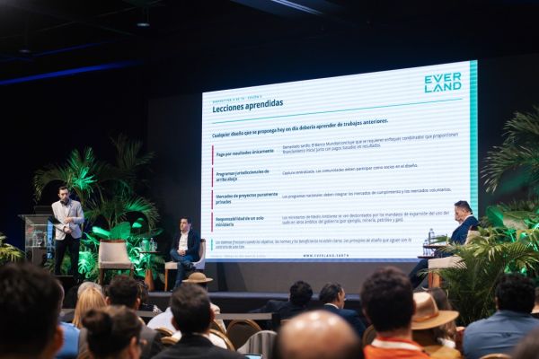 219-natura-evento-21756DBAF22-CA4B-AC81-9632-0477261F5952.jpg